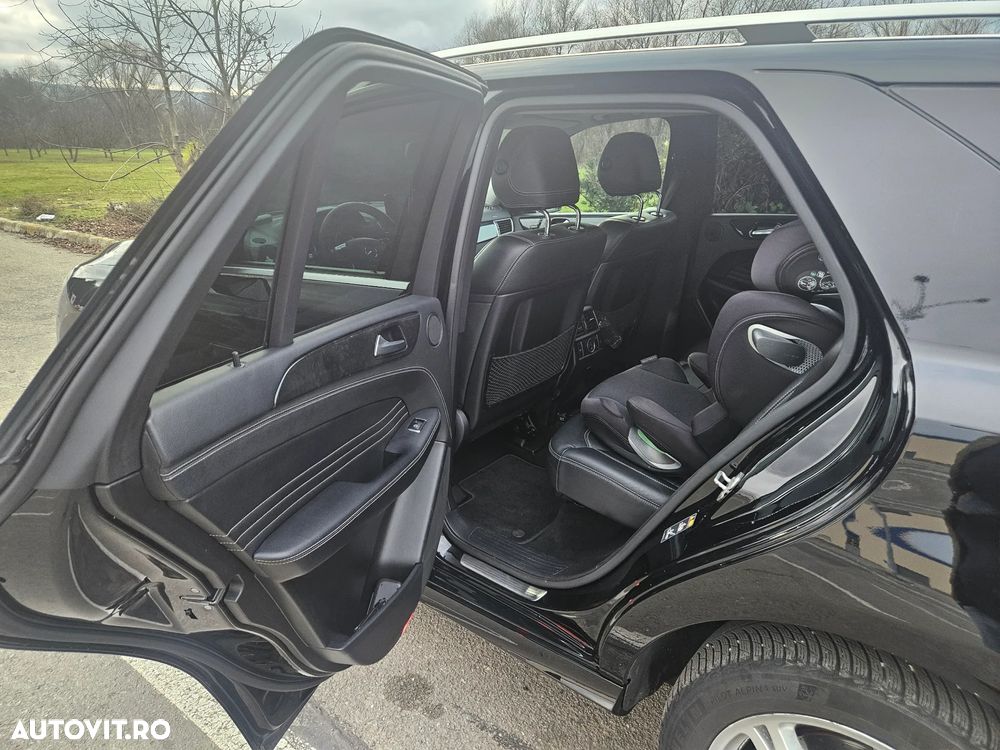 Mercedes-Benz ML - 10