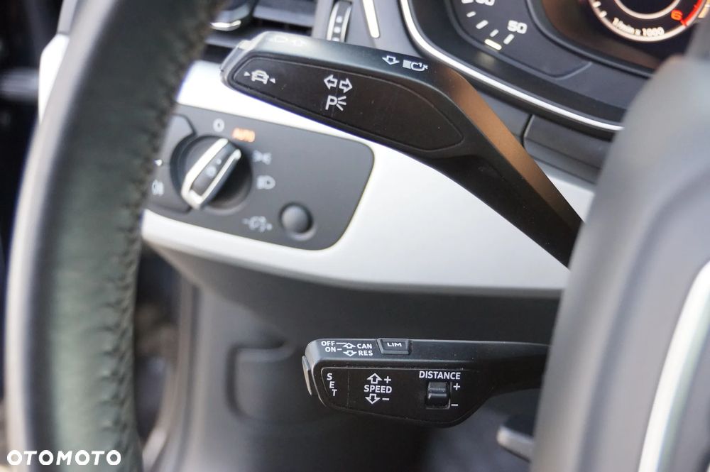 Audi A4 Avant 2.0 TDI S tronic - 23