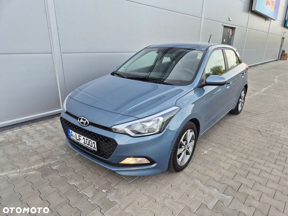 Hyundai i20 1.2 Elegant - 10