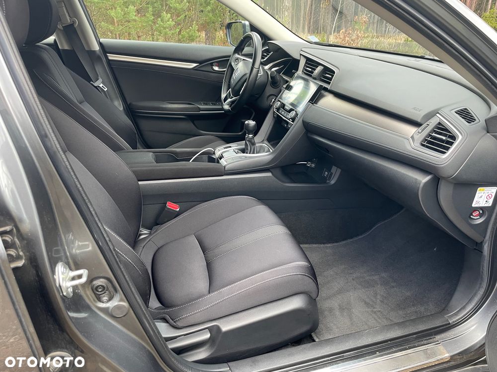 Honda Civic 1.5 T Elegance - 19