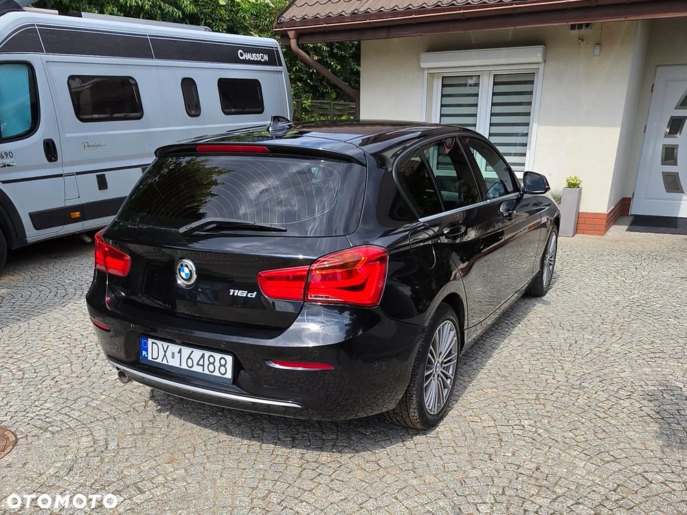 BMW Seria 1 116d - 5