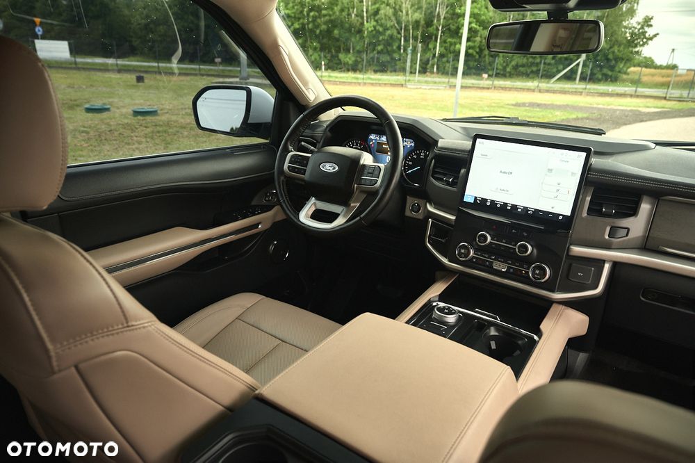 Ford Expedition - 29