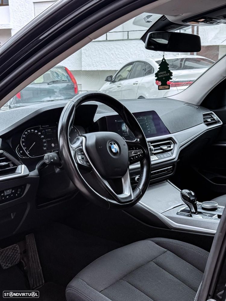 BMW 330 e Line Sport Auto - 13