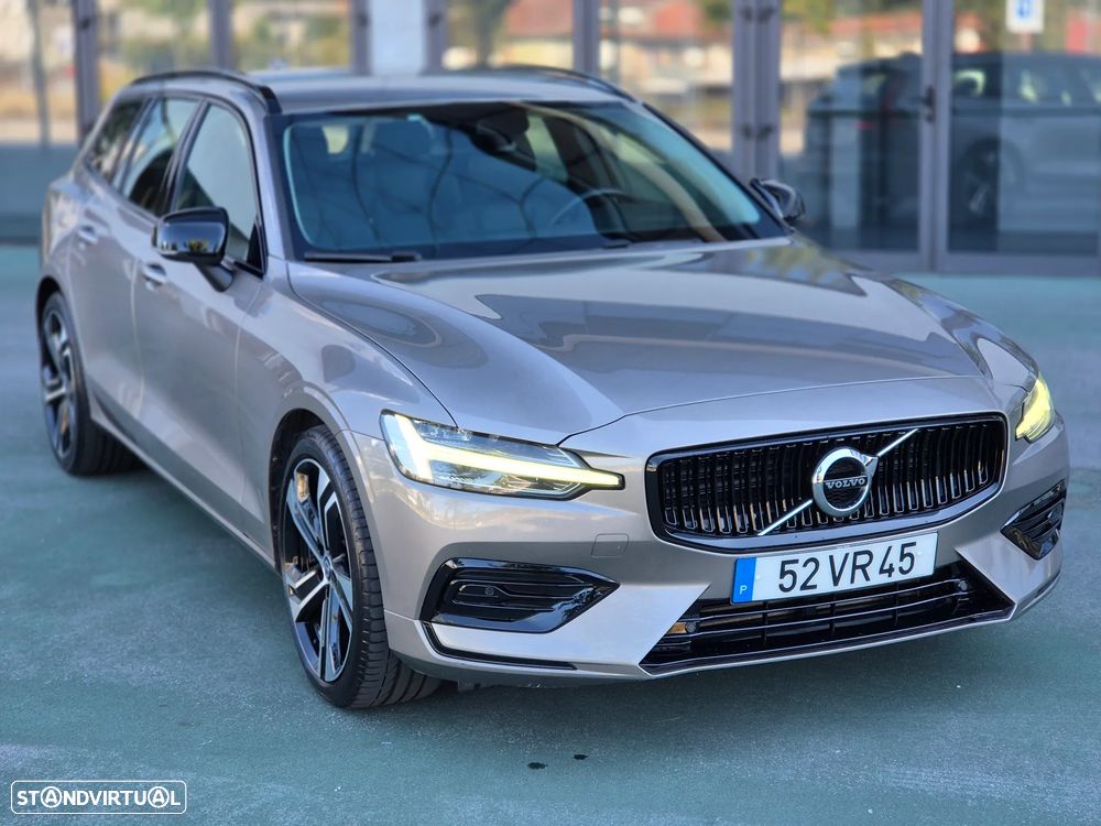 Volvo V60 2.0 D3 R-Design Geartronic - 3