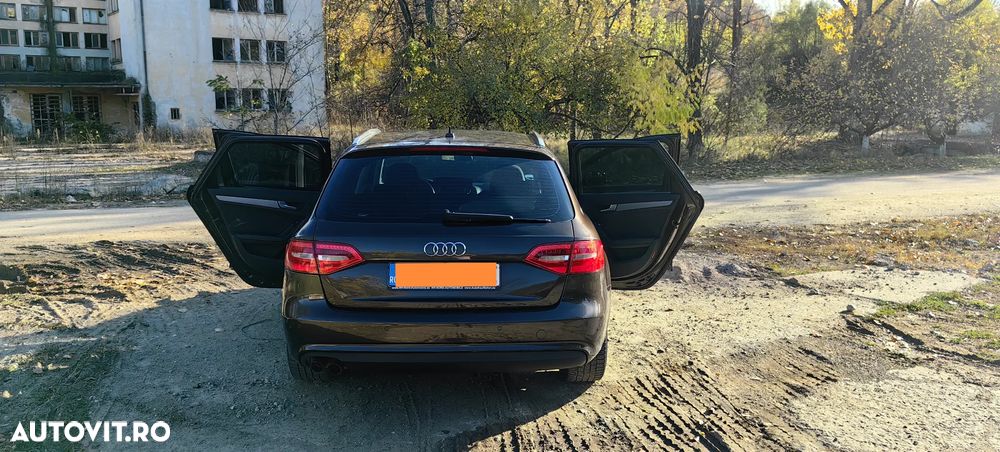 Audi A4 Avant 2.0 TDI Multitronic - 6