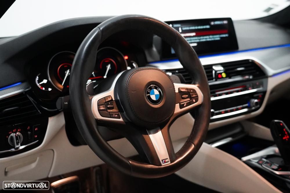 BMW 530 e iPerformance Pack M — fotografia 8