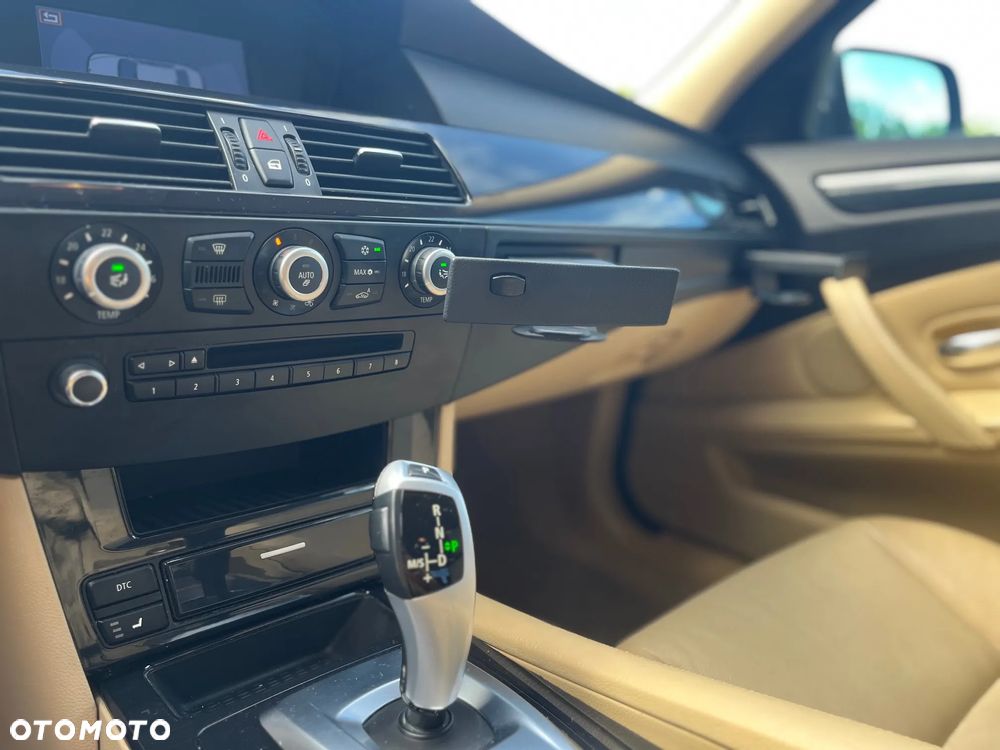 BMW Seria 5 - 18