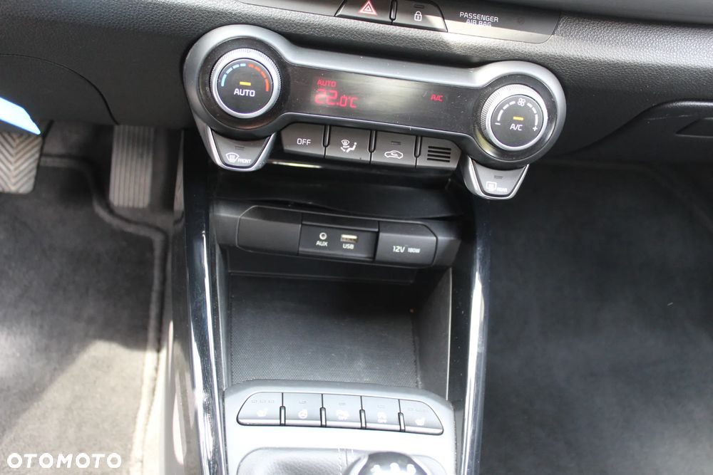 Kia Rio 1.2 Business Line - 19