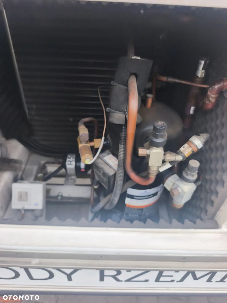 Mercedes-Benz SPRINTER - 7