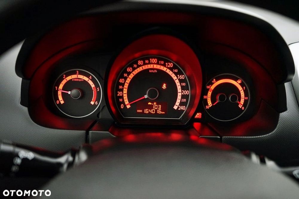 Kia Ceed 1.6 CRDi 90 ISG Vision - 26