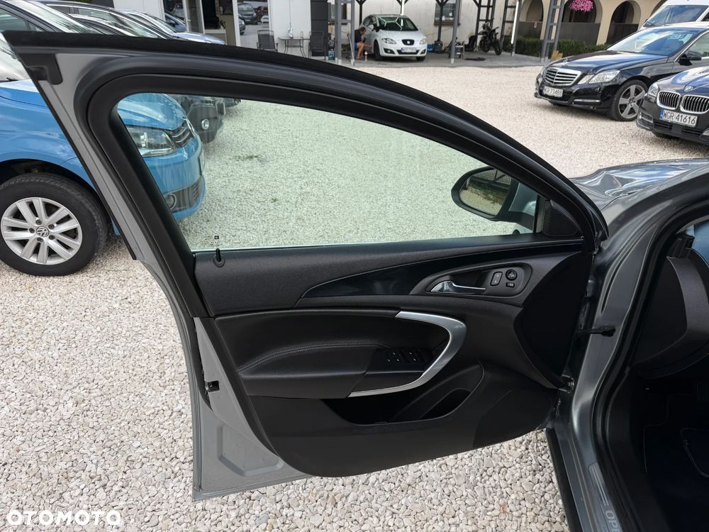 Opel Insignia 2.0 CDTI Cosmo ecoFLEX S&S - 16