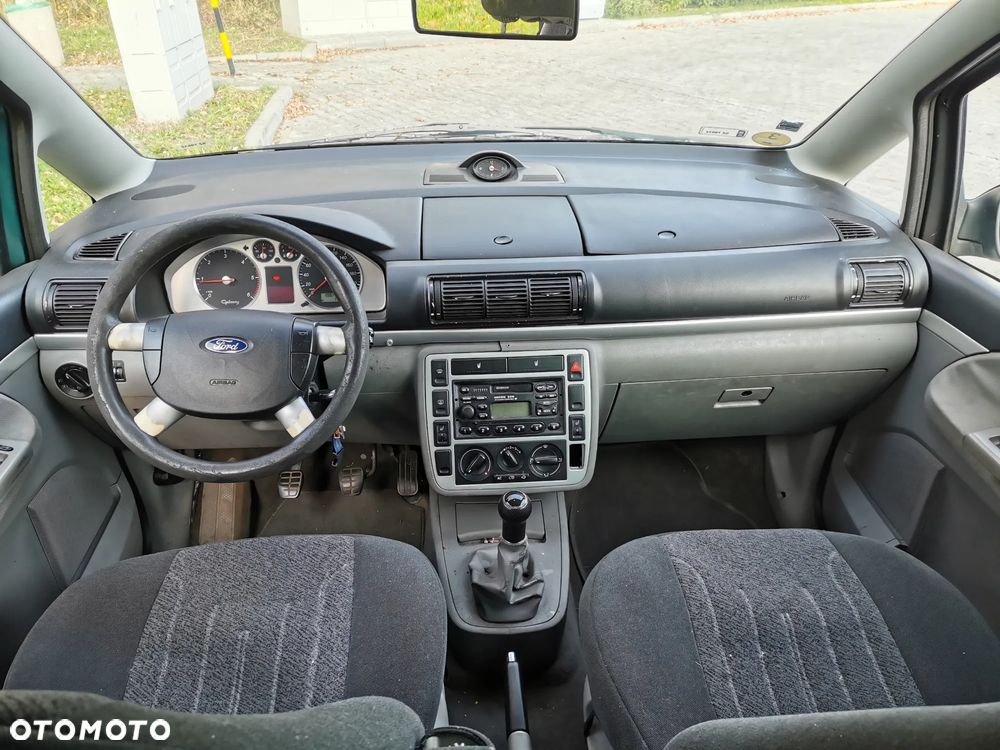 Ford Galaxy TDI Ambiente - 9