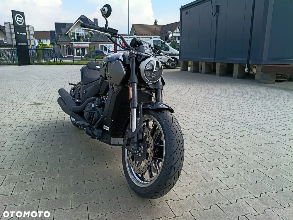 Morbidelli C1002V - 3