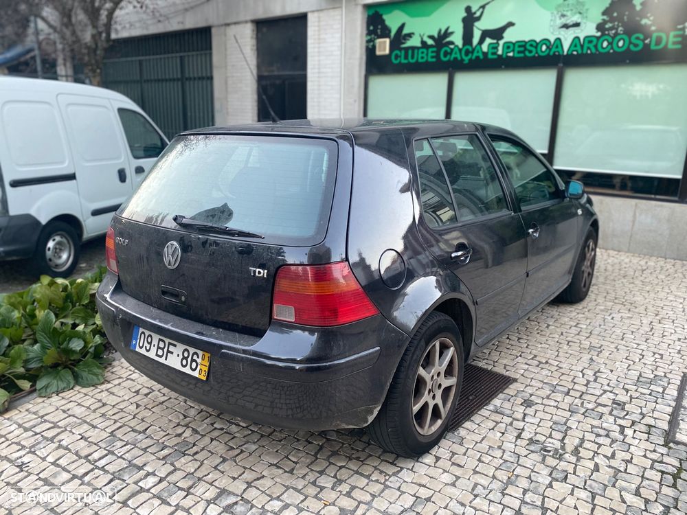 VW Golf - 4