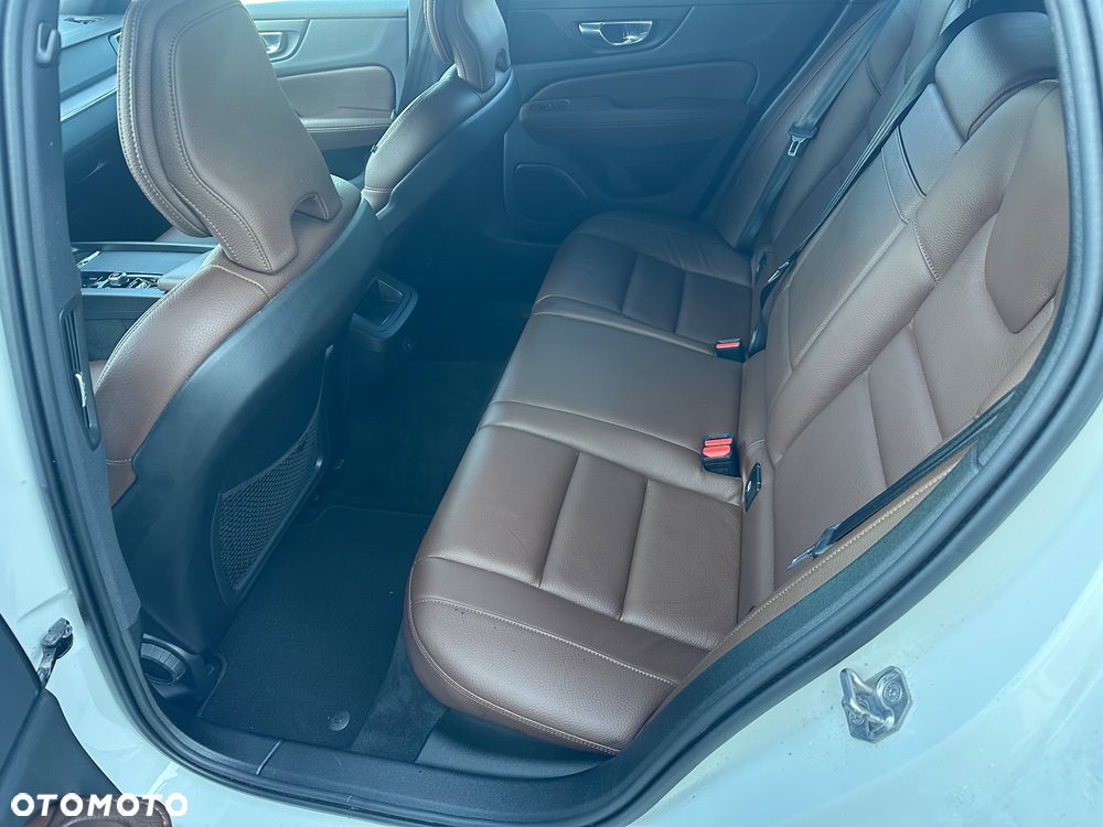 Volvo V60 - 18