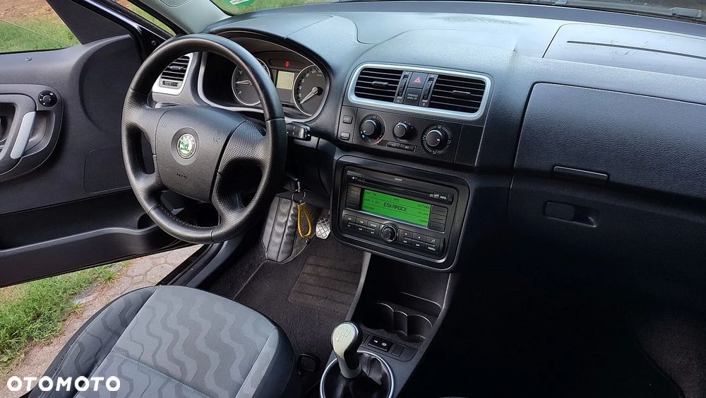 Skoda Roomster 1.4 16V Style PLUS EDITION - 2