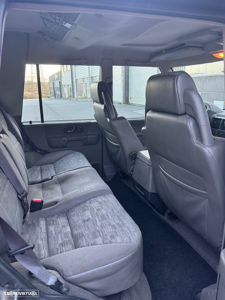 Land Rover Discovery 2.5 TD5 - 10