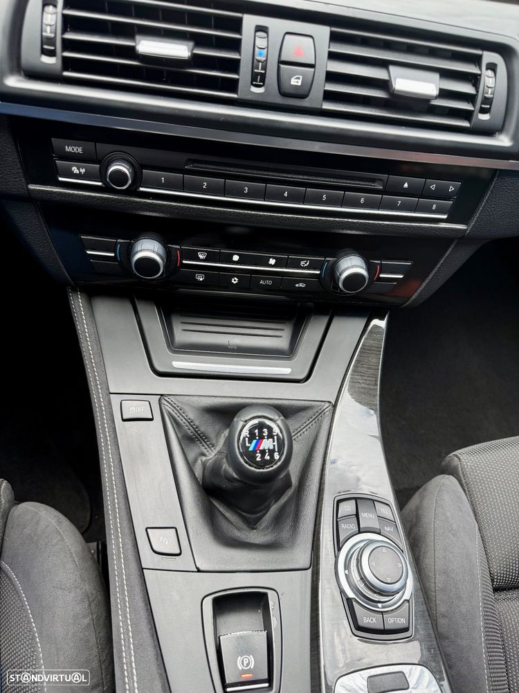 BMW 520 d Pack M - 10
