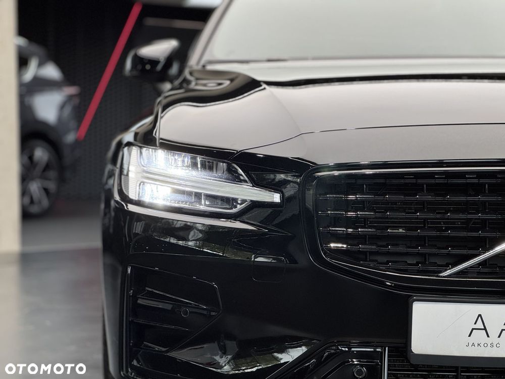 Volvo S60 T5 R-Design - 40