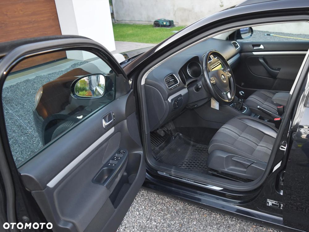 Volkswagen Golf Variant 2.0 TDI DPF MATCH - 9