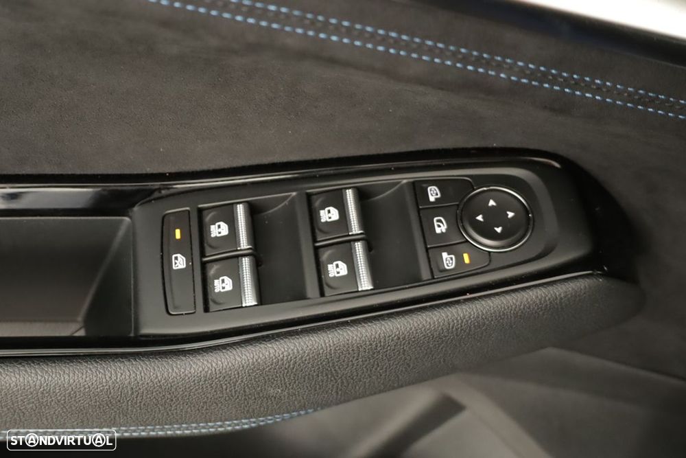 Renault Austral 1.2 E-Tech Iconic Espirit - 22