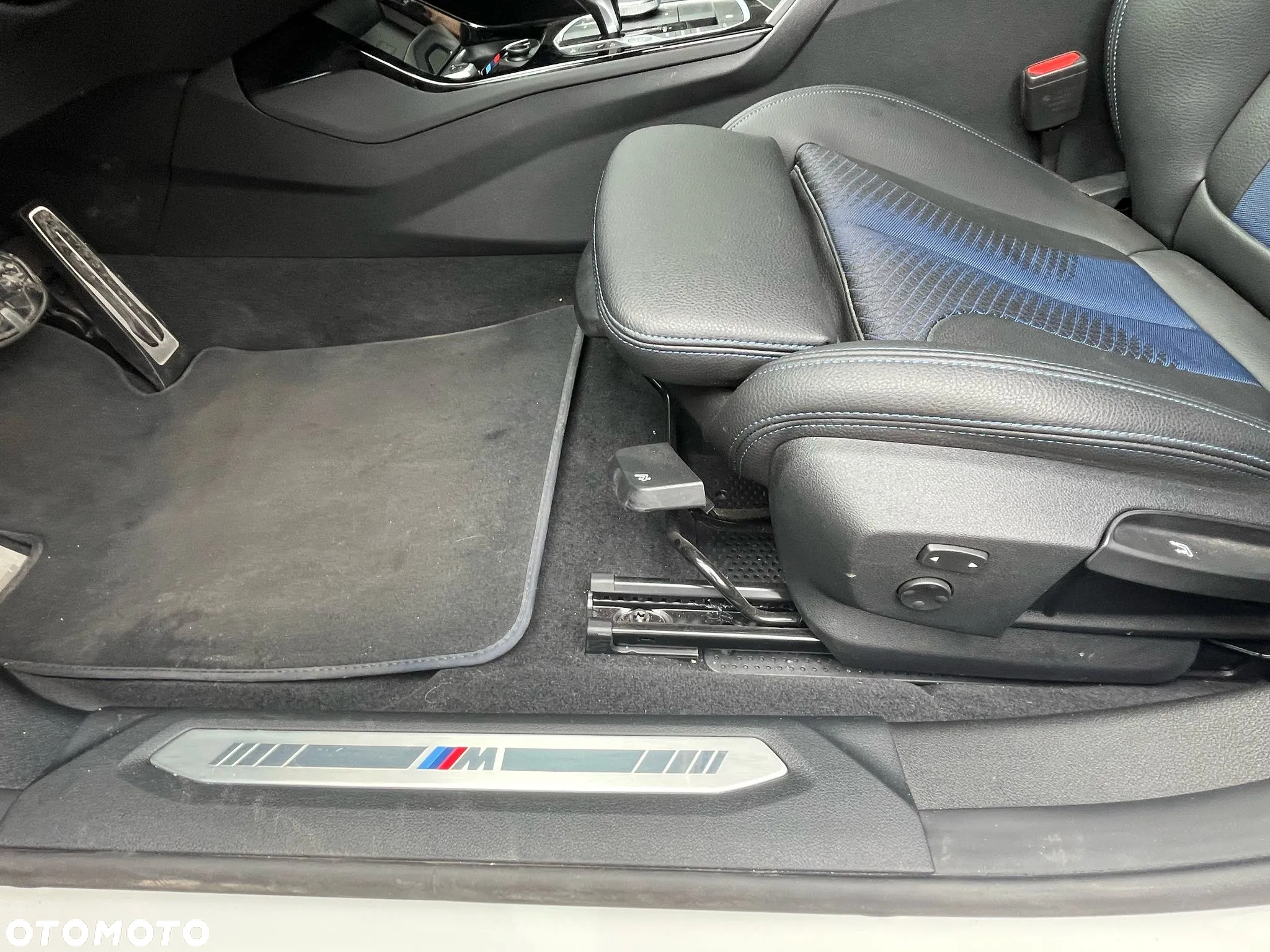 BMW Seria 2 218i Gran Tourer M Sport - 15