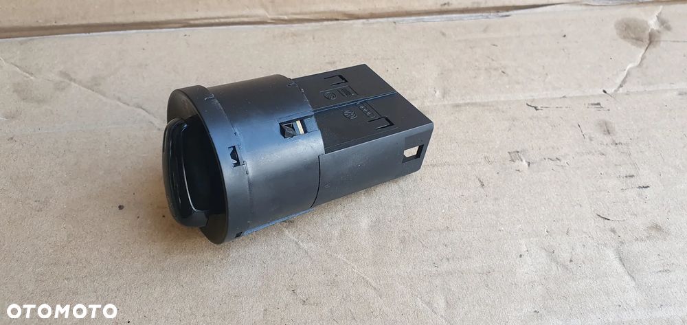Przełącznik włącznik świateł VW UP 6R0941531B - 3