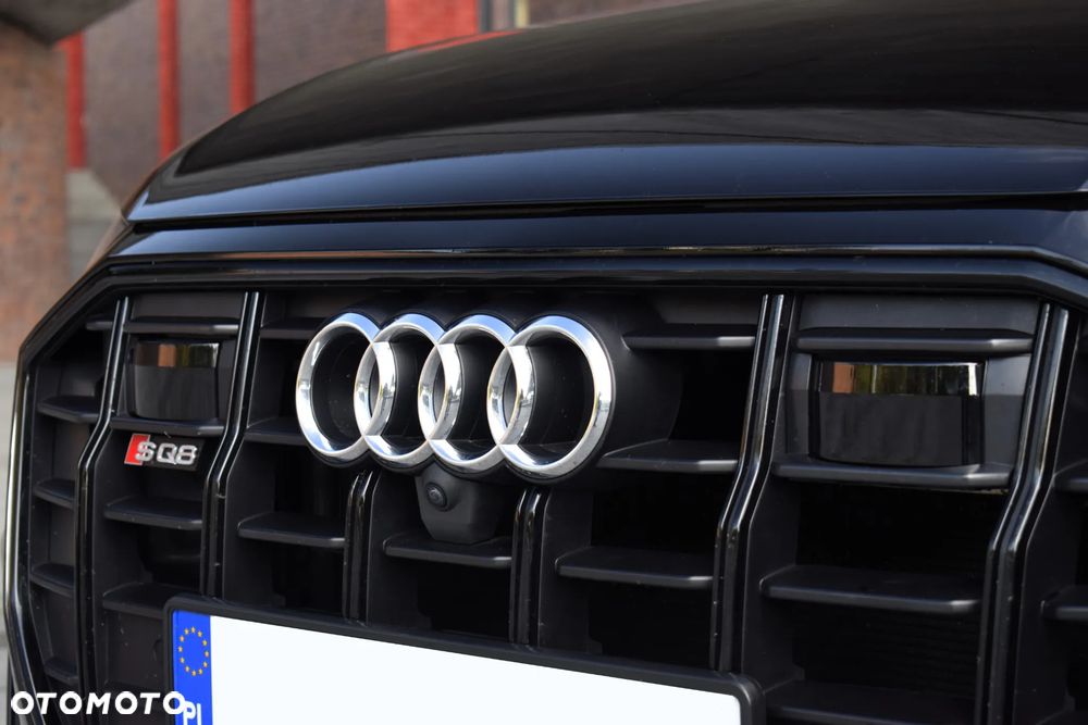 Audi SQ8 - 12