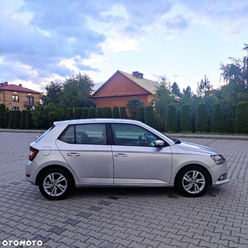 Skoda Fabia - 6