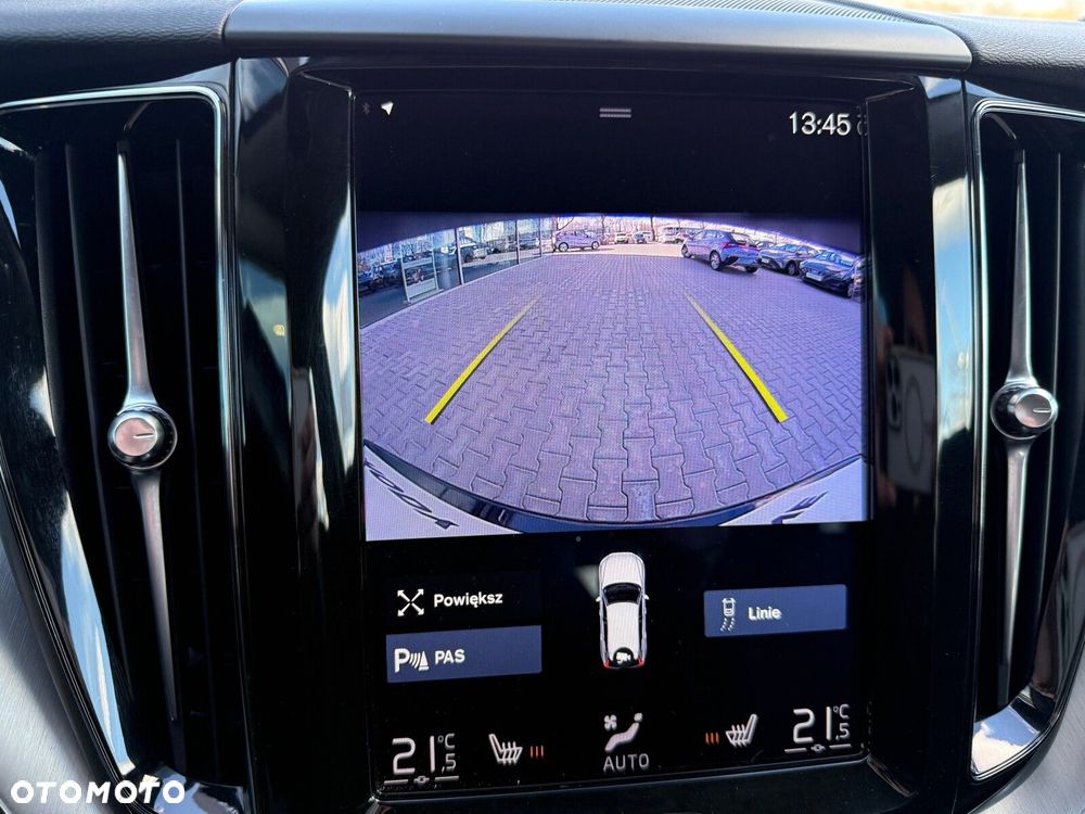 Volvo XC 60 T4 Momentum Pro - 18