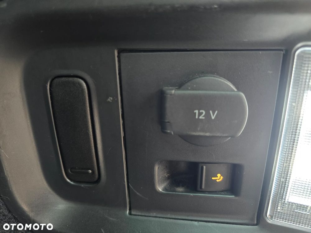 Volkswagen Sharan 2.0 TDI DSG Highline Black Style - 39