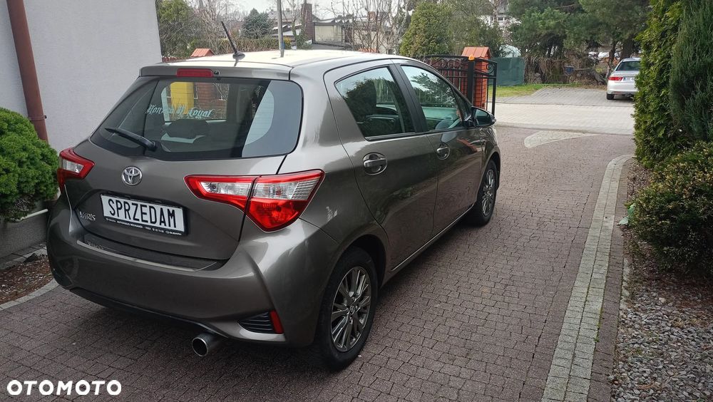 Toyota Yaris 1.5 Active - 5