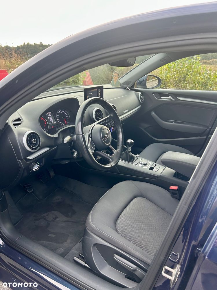 Audi A3 Limousine 1.6 TDI (clean diesel) Ambiente - 12