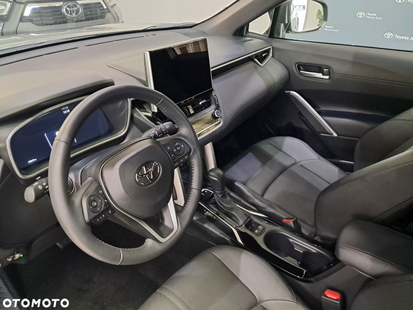 Toyota Corolla Cross - 5