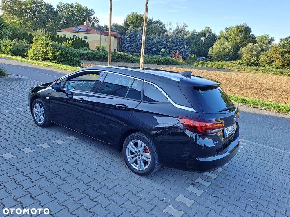 Opel Astra 1.4 Turbo Business - 9