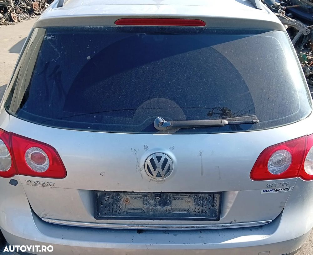 Haion Vw Passat B6 Break Fara Rugina ! - 1