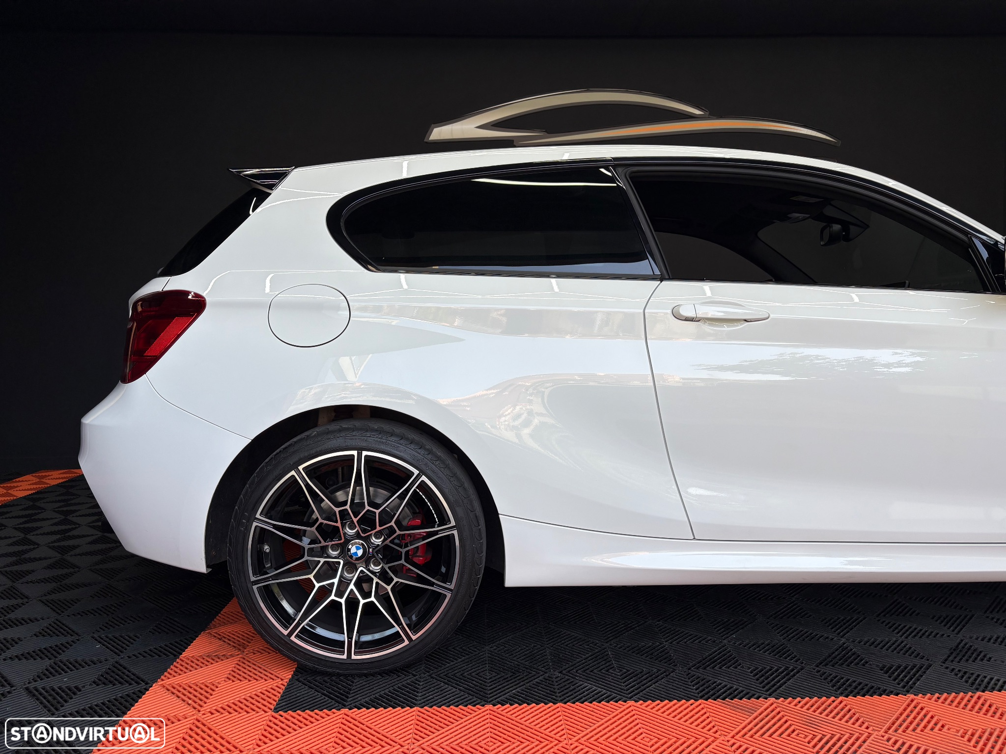 BMW 120 d Pack M - 25