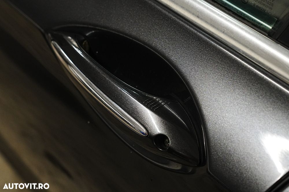 BMW Seria 7 - 28