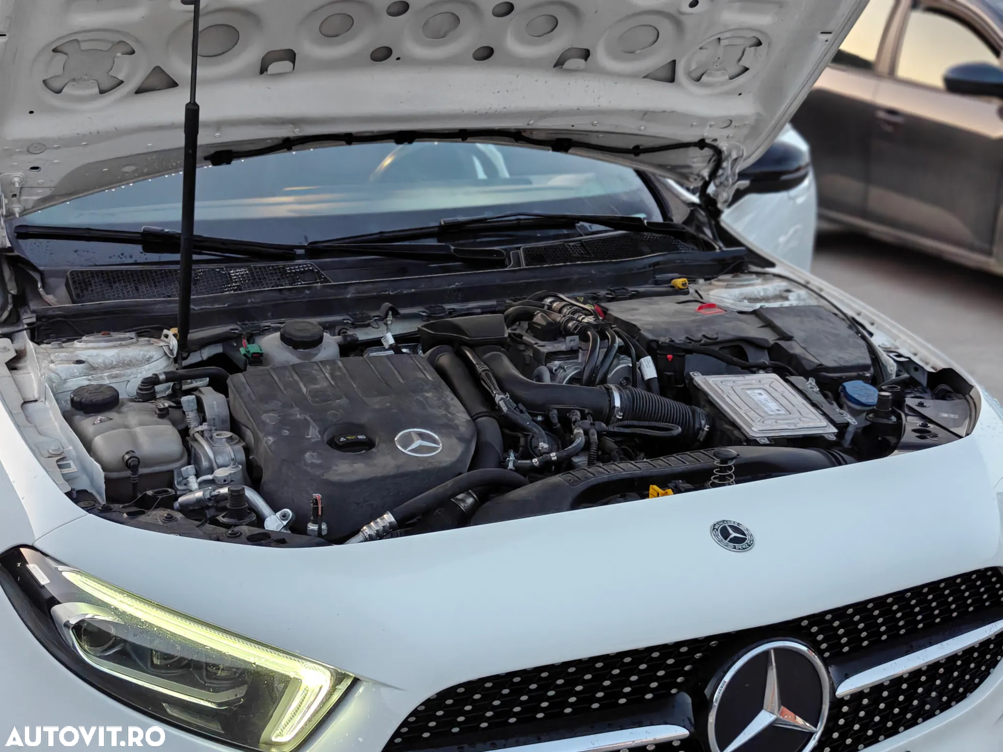 Mercedes-Benz A 250 e 8G-DCT Edition 2021 - 14
