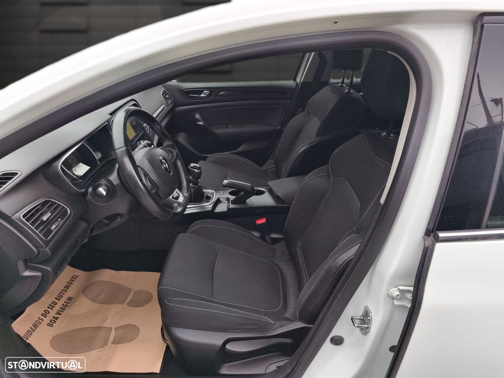 Renault Mégane 1.5 dCi Intens - 8