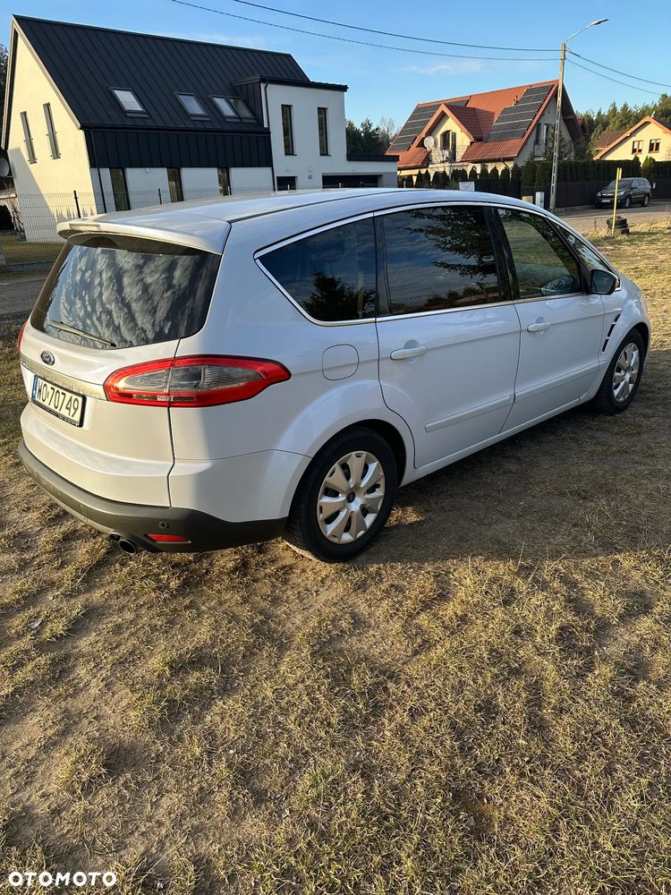 Ford S-Max - 7