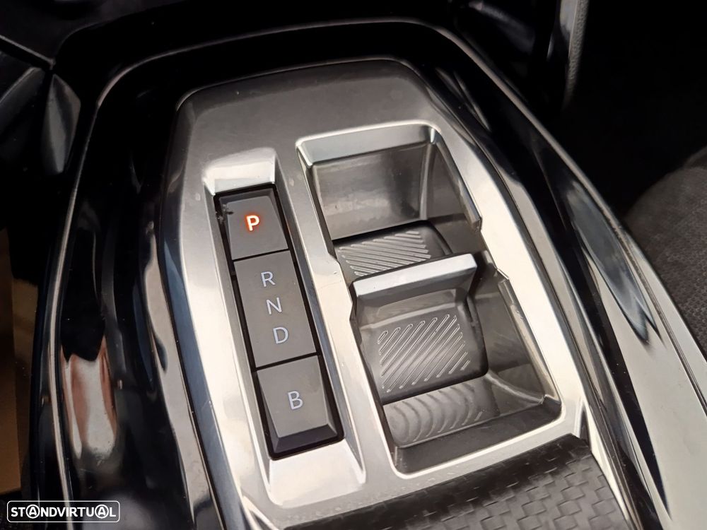 Peugeot e-208 50 kWh Style - 28