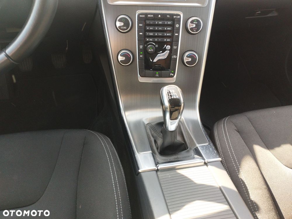 Volvo XC 60 - 16