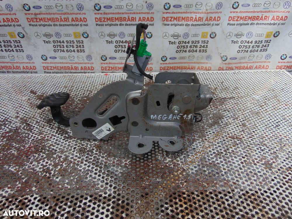 Pedala frana Renault Megane 4 an 2016-2023 cod 465013420r Talisman - 1