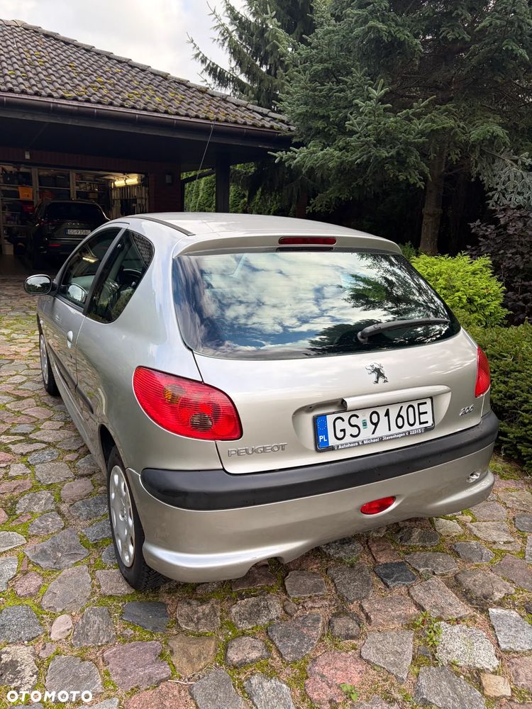Peugeot 206 1.1 X-Design - 7