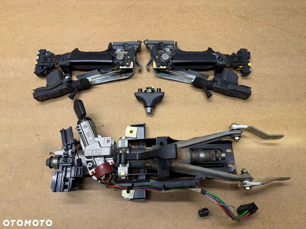 STACYJKA BMW E34 E32 LIFT ZESTAW WKŁADEK KLAMKI KLUCZYK KLAMKA LEWA PRAWA ZAMEK TYŁ KLAPY M60 540i 740i V8 RARYTAS - 22