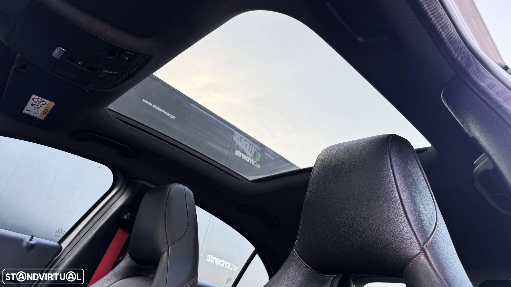 Mercedes-Benz A 45 AMG 4Matic Speedshift 7G-DCT - 24