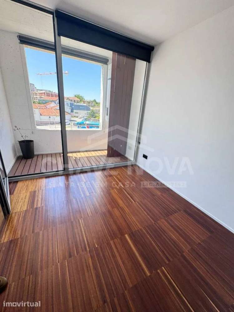 T0 Evolutivo c/ Lugar de Garagem em Paranhos - Grande imagem: 3/9