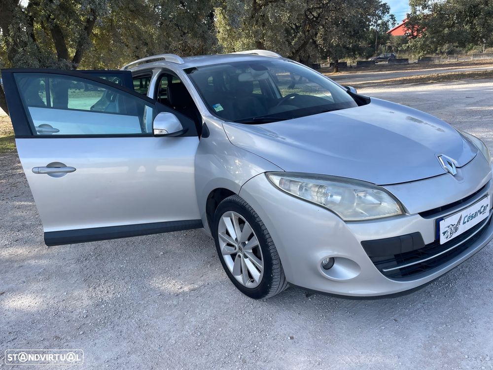 Renault Mégane Sport Tourer - 11
