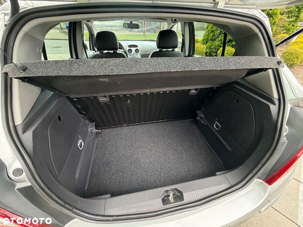 Opel Corsa 1.4 16V 150 Jahre - 8